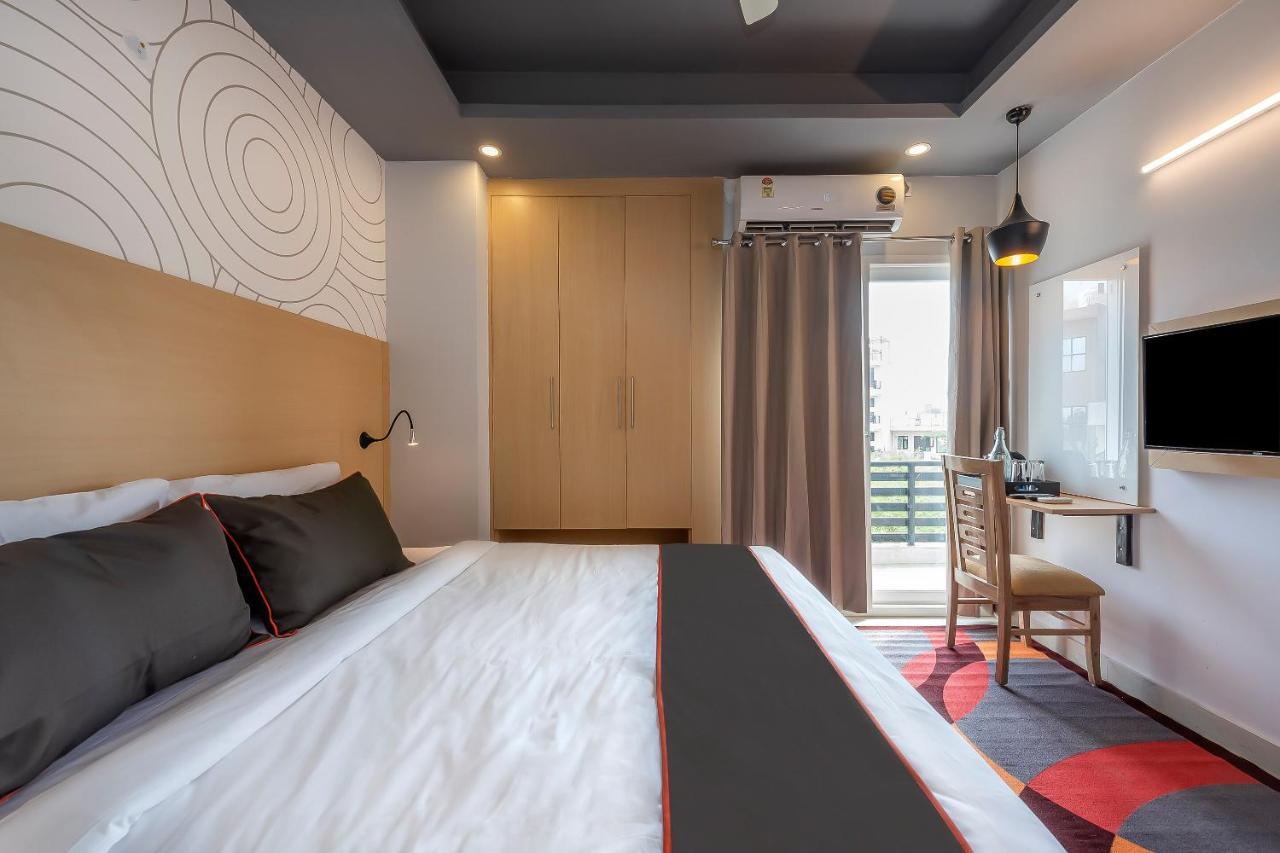 Hôtel Collection O 162 Vardhman International à Gurgaon Extérieur photo