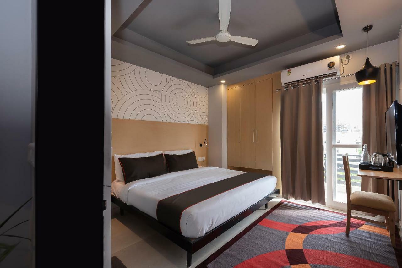 Hôtel Collection O 162 Vardhman International à Gurgaon Extérieur photo
