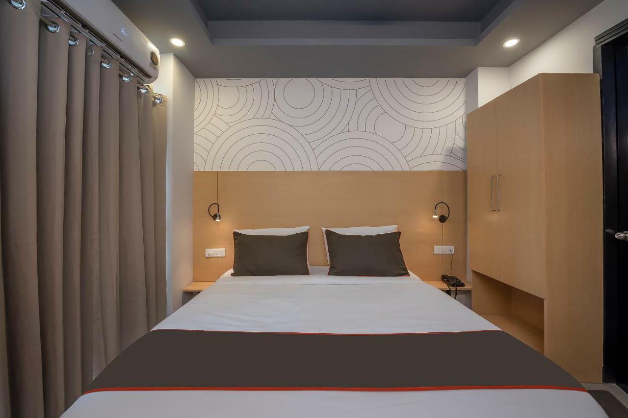 Hôtel Collection O 162 Vardhman International à Gurgaon Extérieur photo