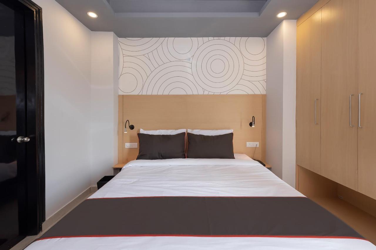 Hôtel Collection O 162 Vardhman International à Gurgaon Extérieur photo